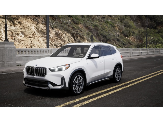 2026 BMW X1 28i's photo