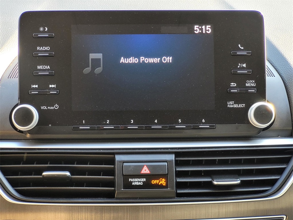 2019 Honda Accord LX photo 20