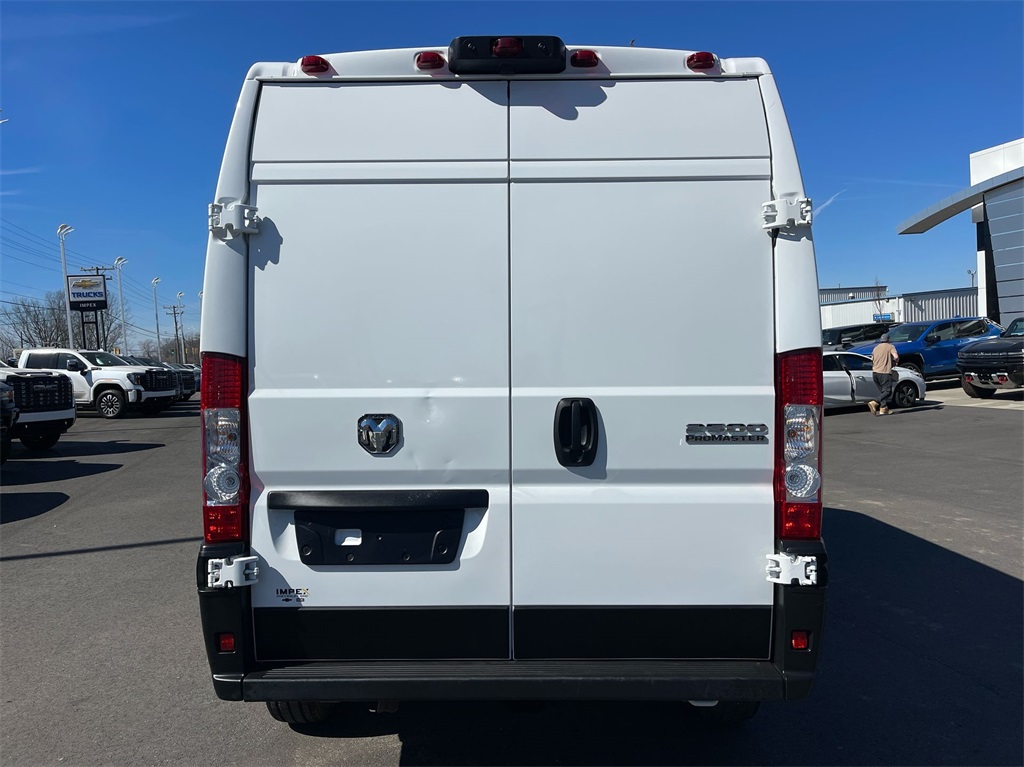 2025 Ram ProMaster 2500 photo 4
