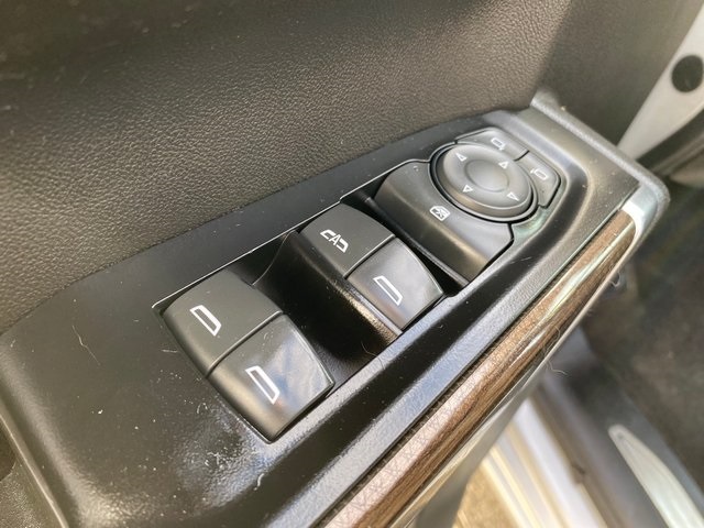 2019 Chevrolet Silverado 1500 LT photo 15