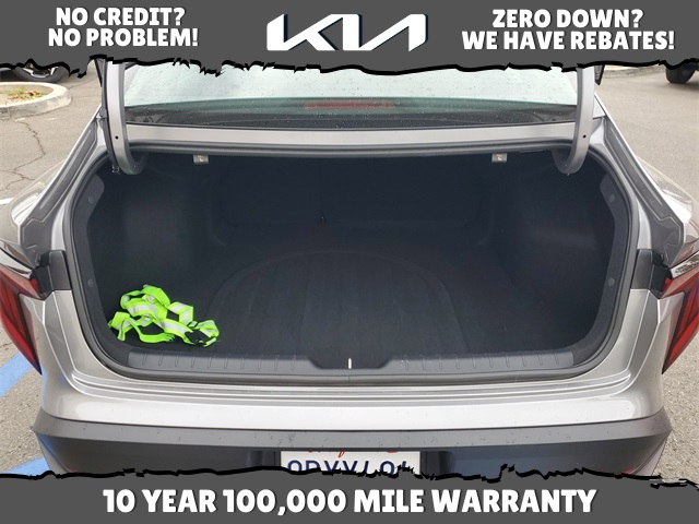 2025 Kia K4 EX photo 8