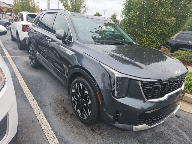 2025 Kia Sorento SX photo 3