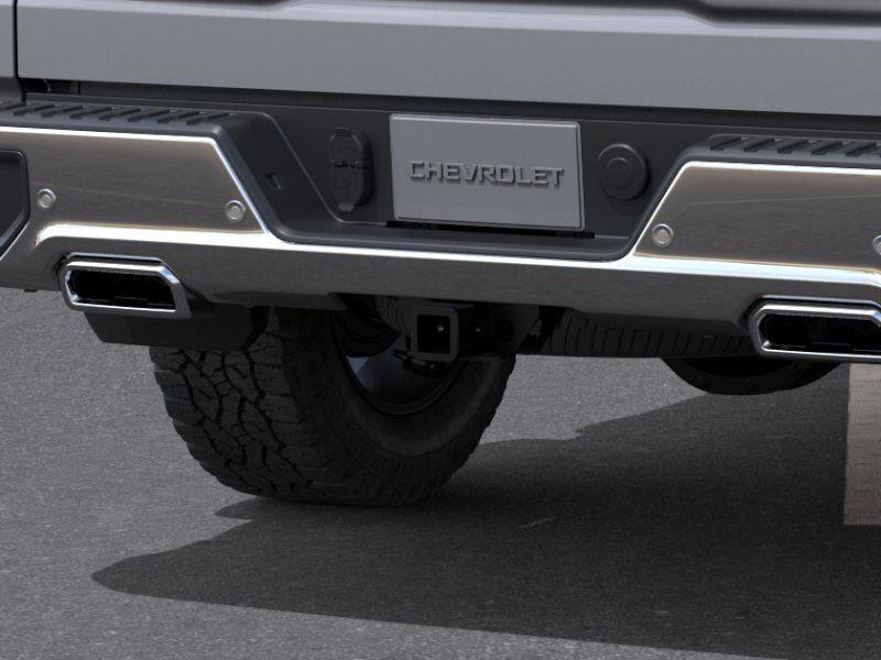 2025 Chevrolet Silverado 1500 LTZ photo 14