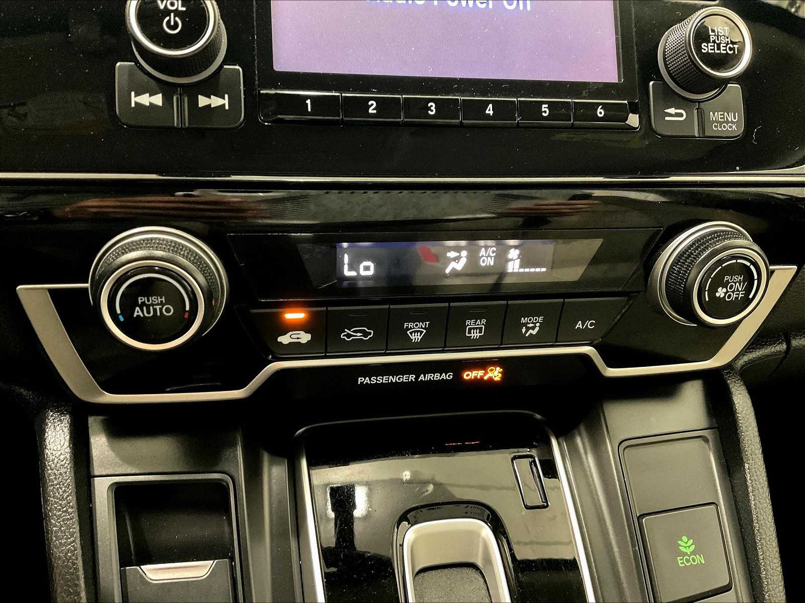 2019 Honda CR-V LX photo 24
