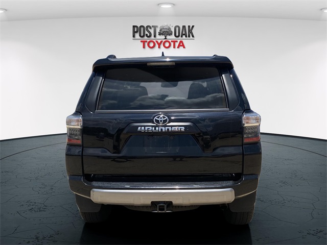 2023 Toyota 4Runner TRD Off-Road Premium photo 3