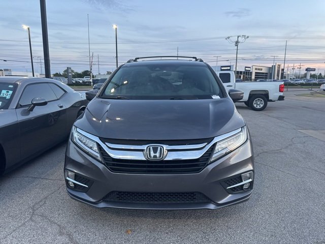 2019 Honda Odyssey Elite photo 2
