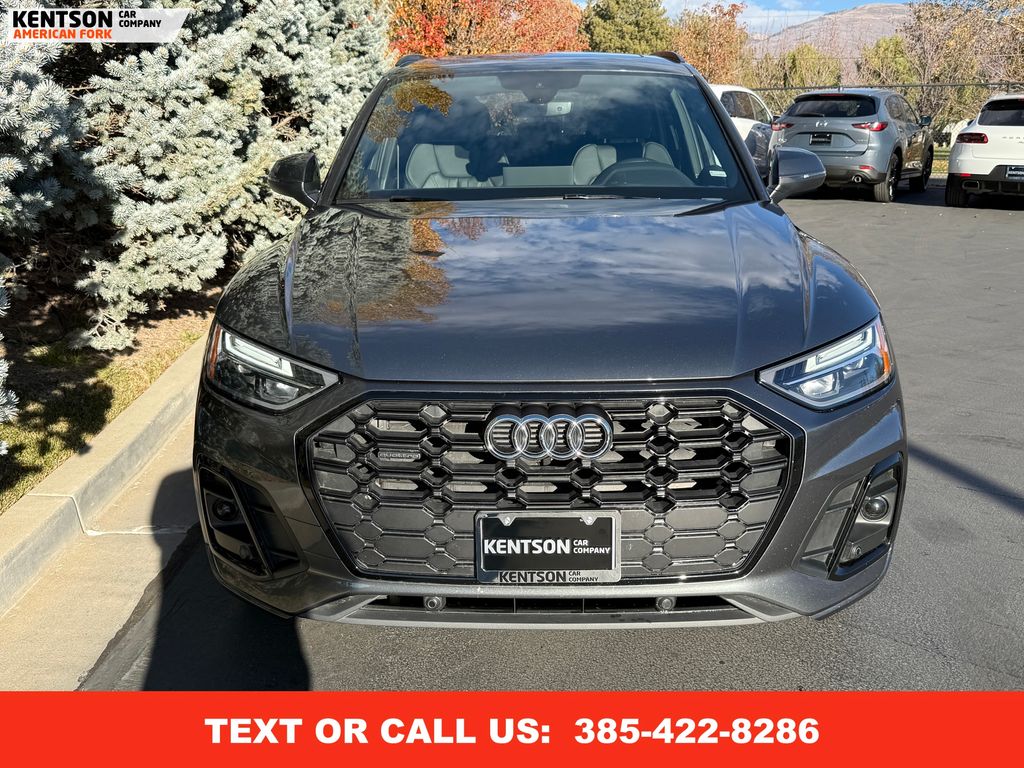 2025 Audi Q5 45 S line Premium photo 2