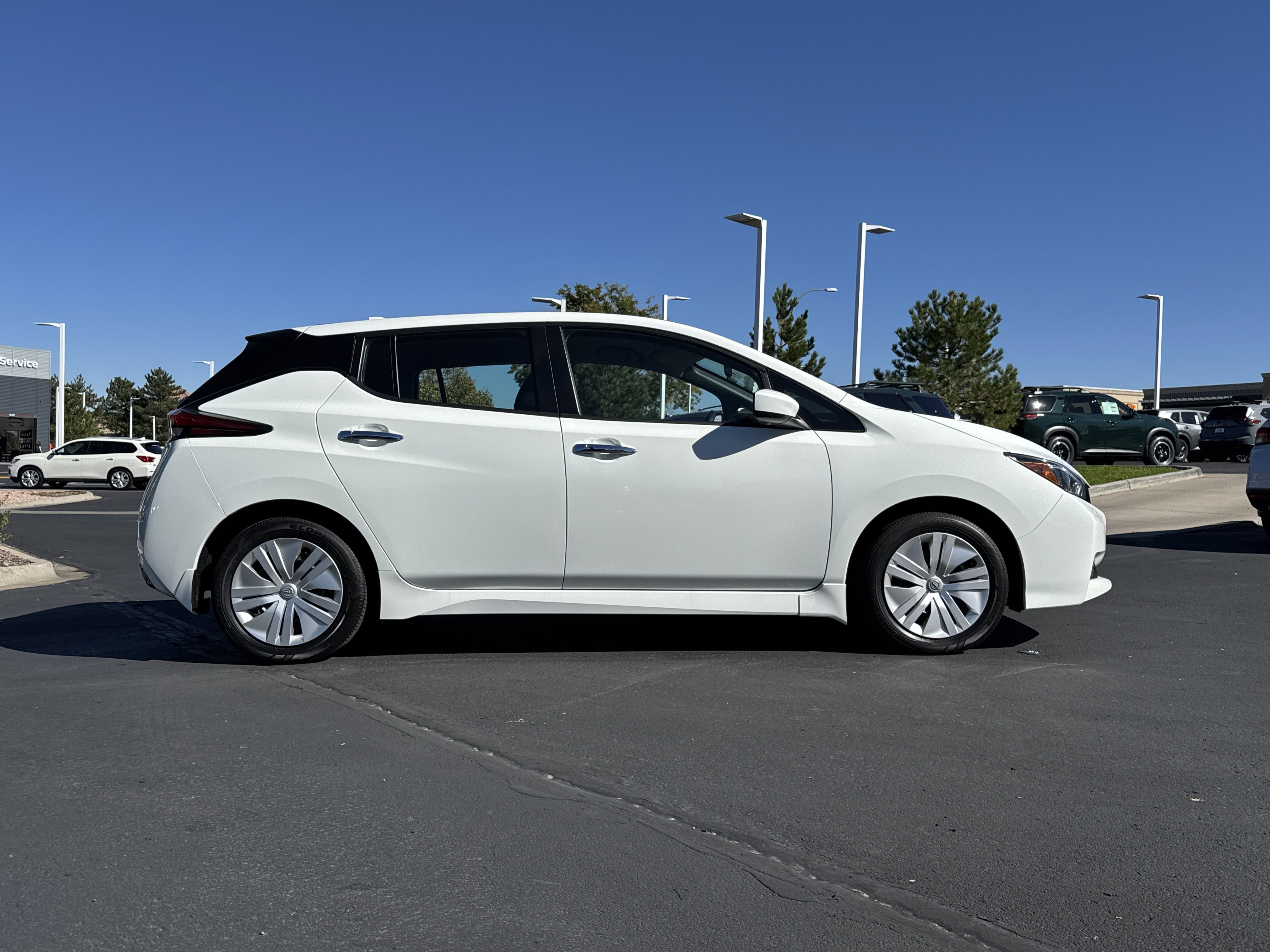 Certified 2024 Nissan LEAF S with VIN 1N4AZ1BV6RC555190 for sale in Lakewood, CO