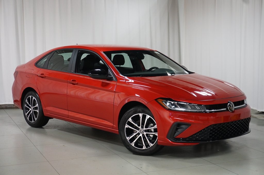 2025 Volkswagen Jetta 1.5T Sport photo 3