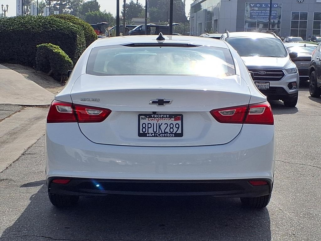 2020 Chevrolet Malibu LS photo 4