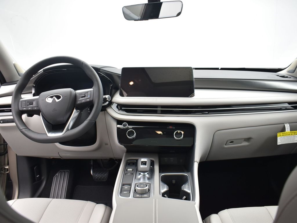 2026 Infiniti QX60 Luxe photo 15