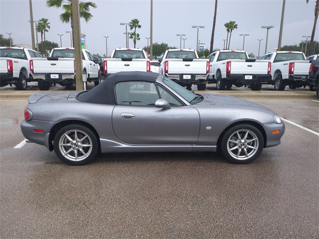 2003 Mazda MX-5 Miata Miata photo 3