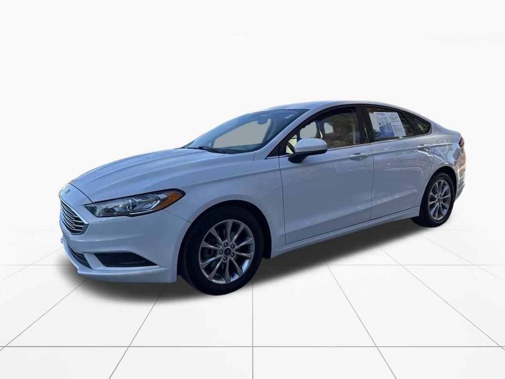 2017 Ford Fusion SE photo 3