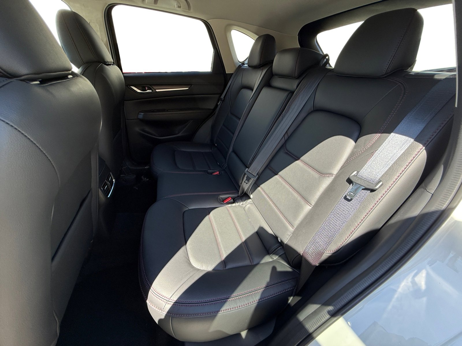 2025 Mazda CX-5 2.5 S Carbon photo 16