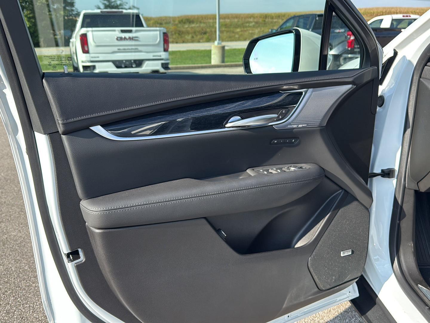 2025 Cadillac XT5 Premium Luxury photo 19