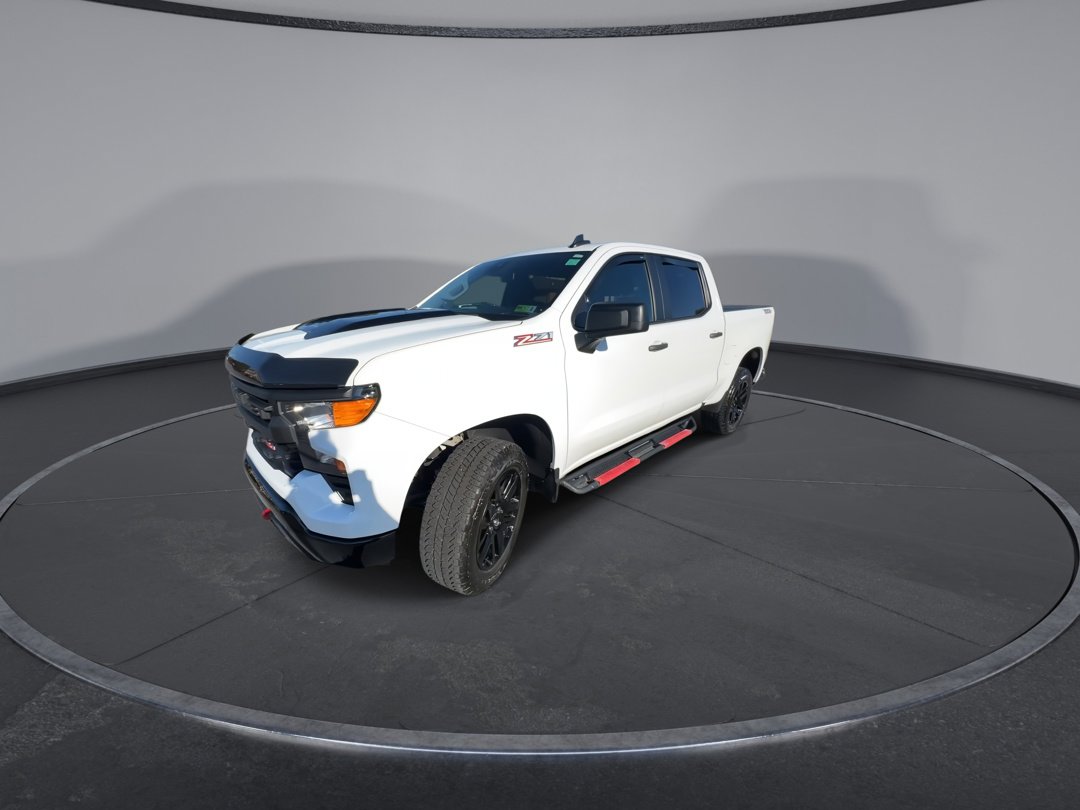 2024 Chevrolet Silverado 1500 Custom Trail Boss photo 3