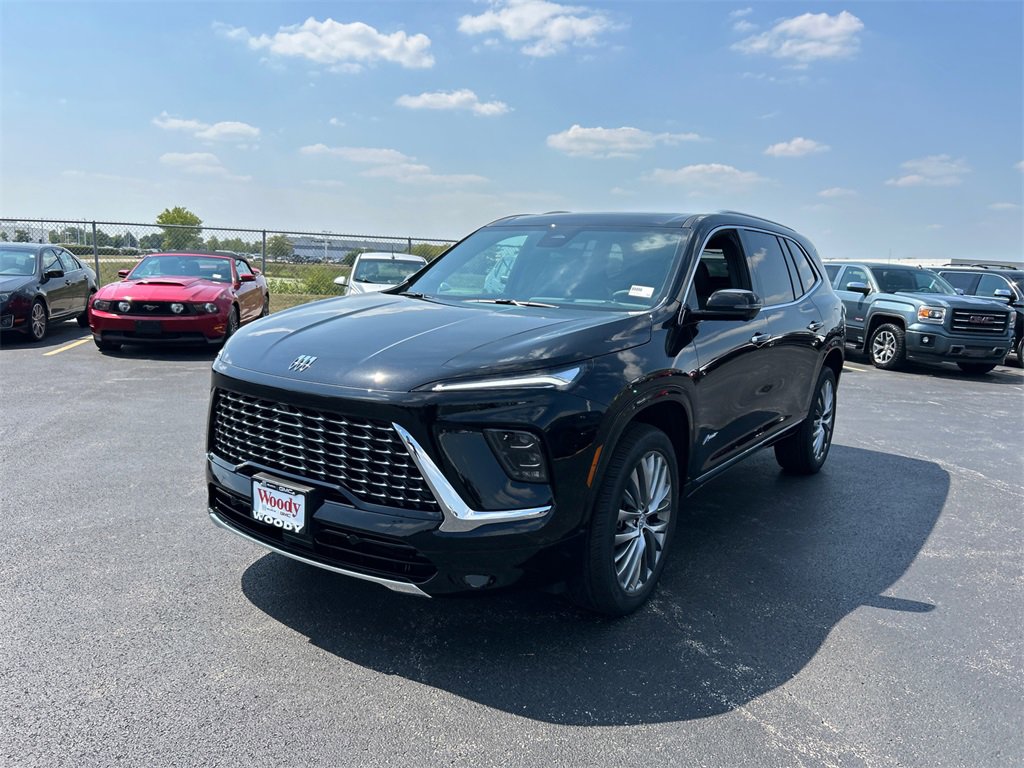 2026 Buick Enclave Avenir photo 4
