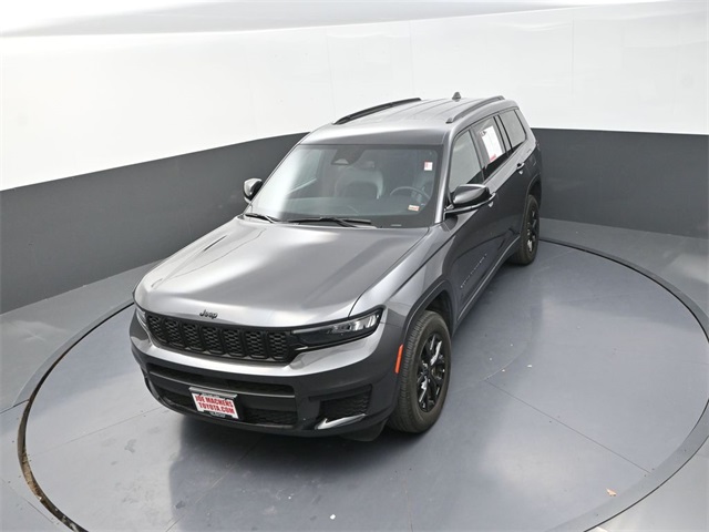 2024 Jeep Grand Cherokee Altitude photo 16