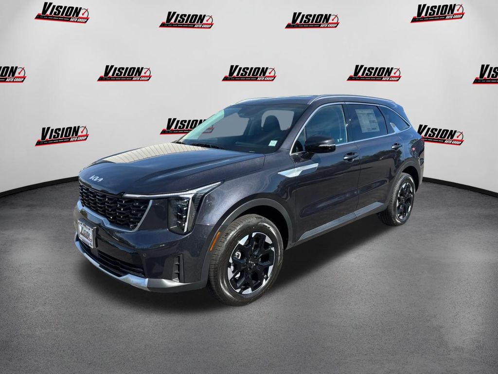 2025 Kia Sorento S's photo