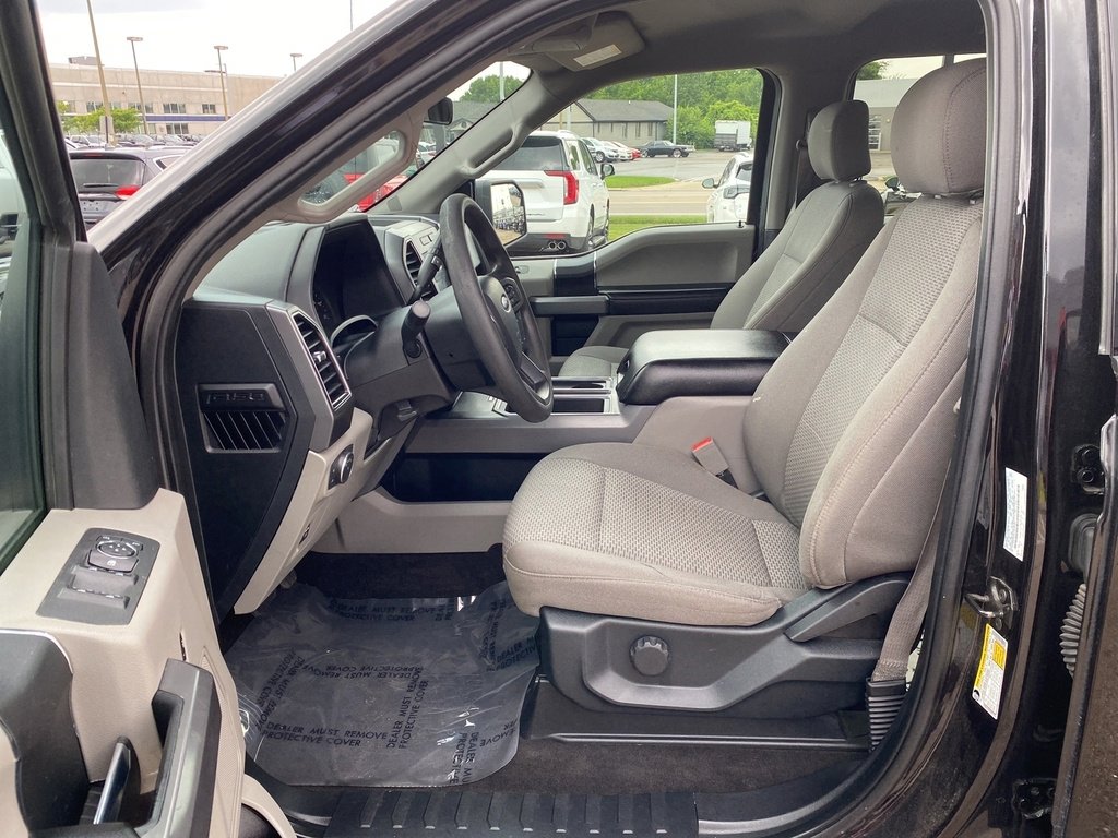 2020 Ford F-150 XL photo 9