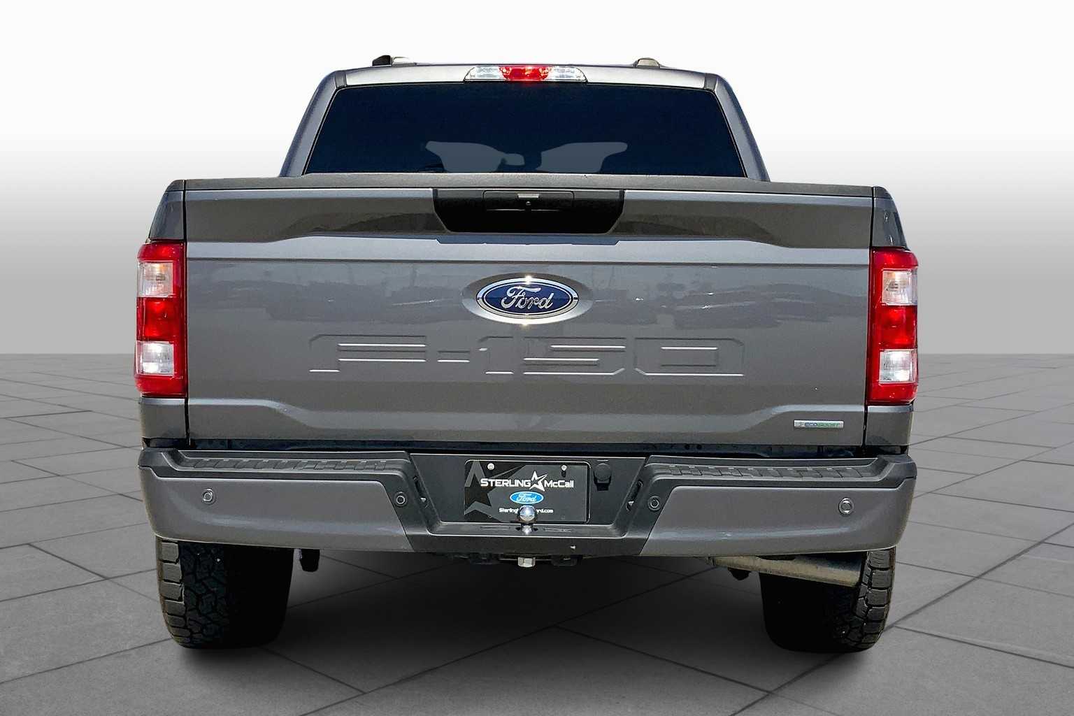 2022 Ford F-150 XL photo 4