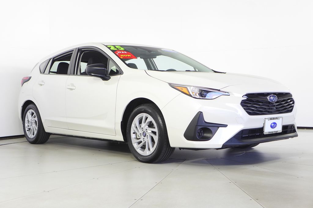 2025 Subaru Impreza Base photo 4