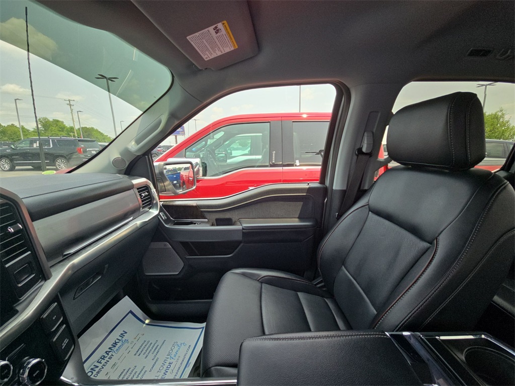 2022 Ford F-150 Lariat photo 13