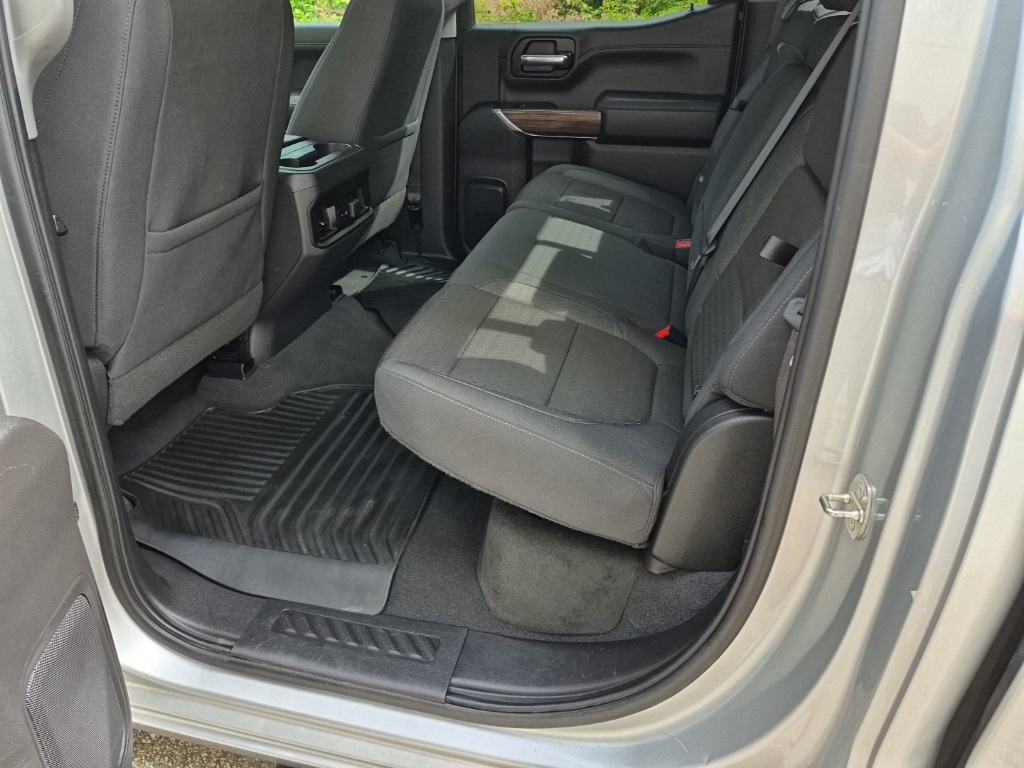 2020 Chevrolet Silverado 1500 RST photo 10