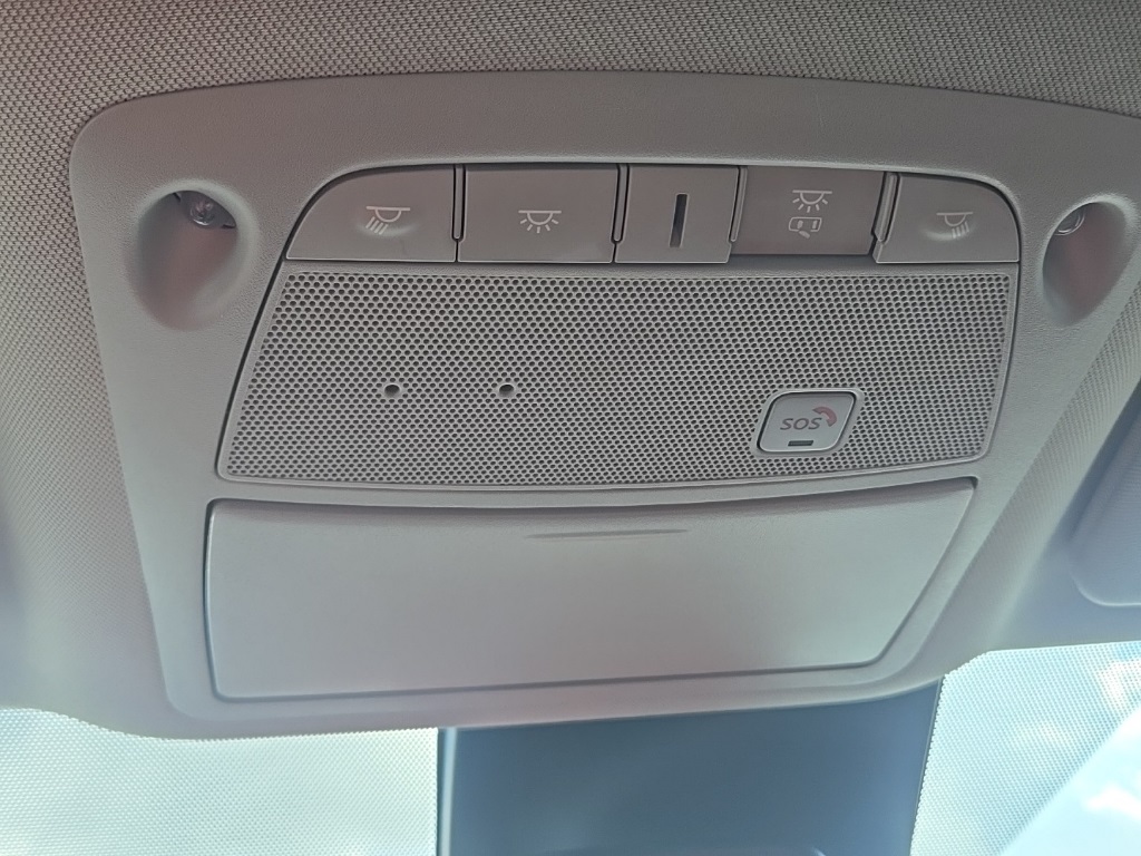 2020 Nissan Murano Platinum photo 26