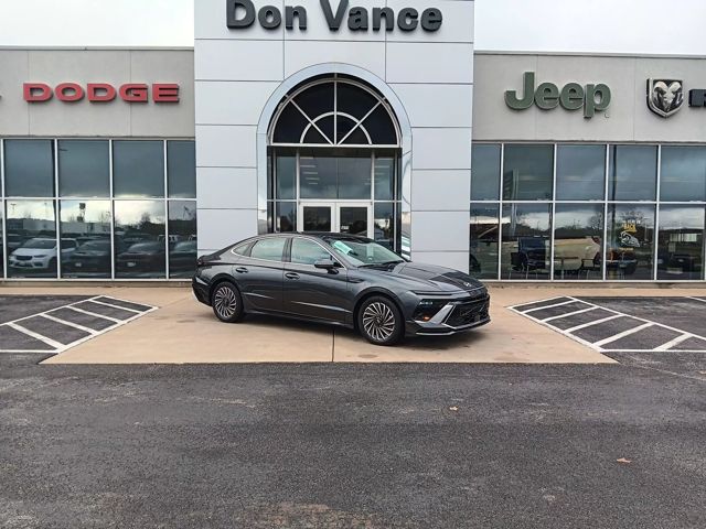 2024 Hyundai Sonata Hybrid SEL's photo