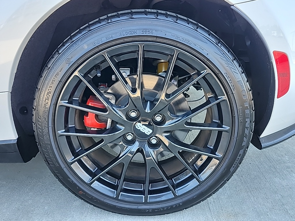 2024 Mazda MX-5 Miata Miata RF photo 23
