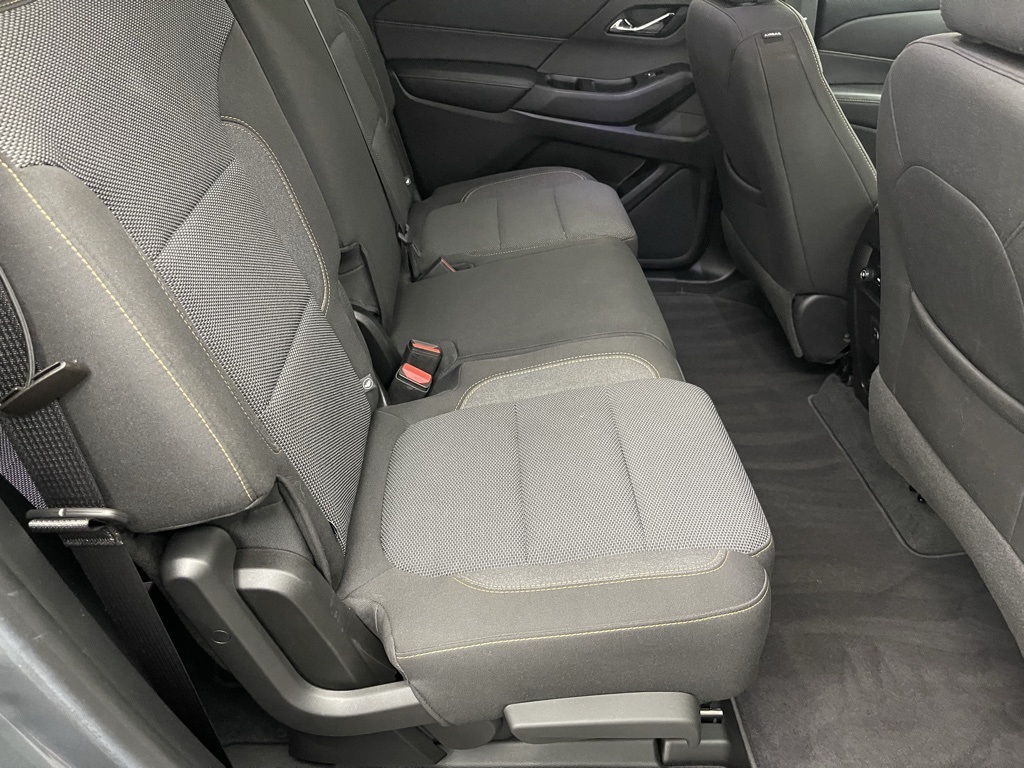 2020 Chevrolet Traverse LS photo 28