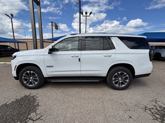 2025 Chevrolet Tahoe LT photo 4