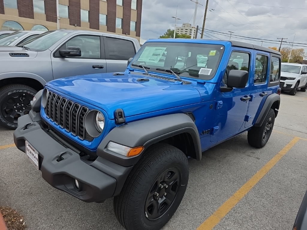 2025 Jeep Wrangler Sport photo 4