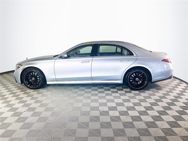 2026 Mercedes Benz S 580 4MATIC photo 4