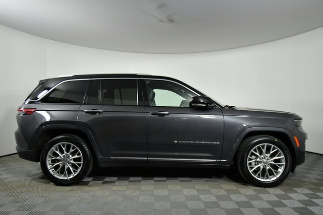 2022 Jeep Grand Cherokee Summit photo 14