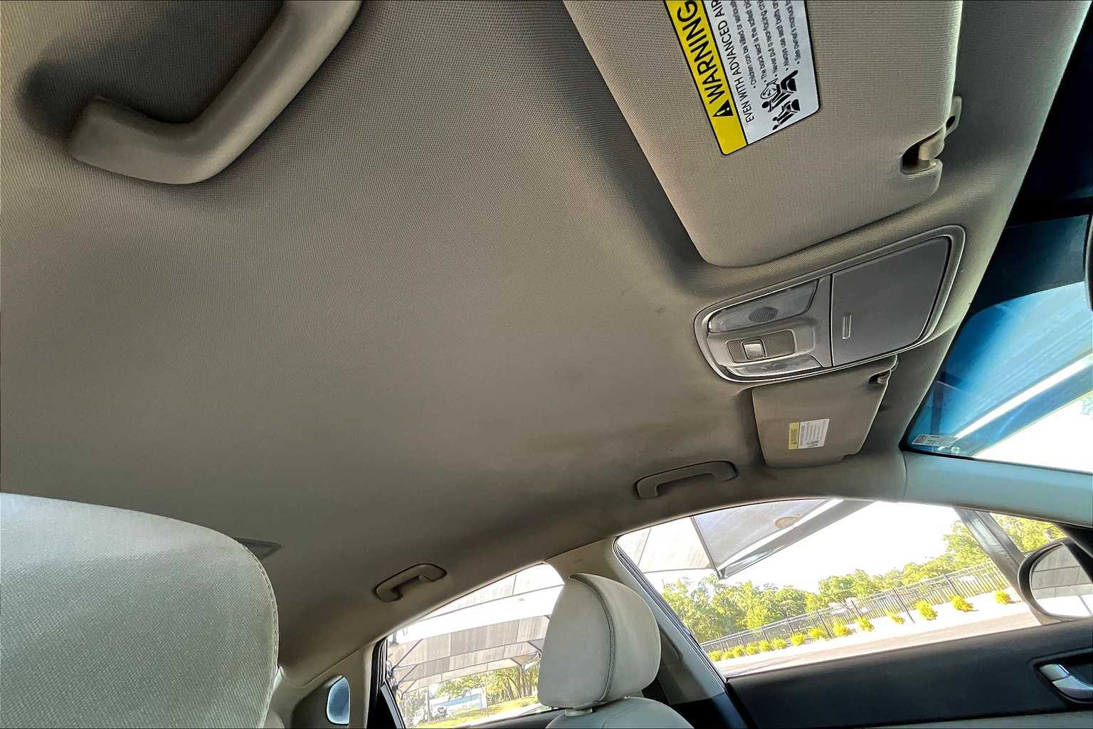2017 Kia Optima LX photo 13