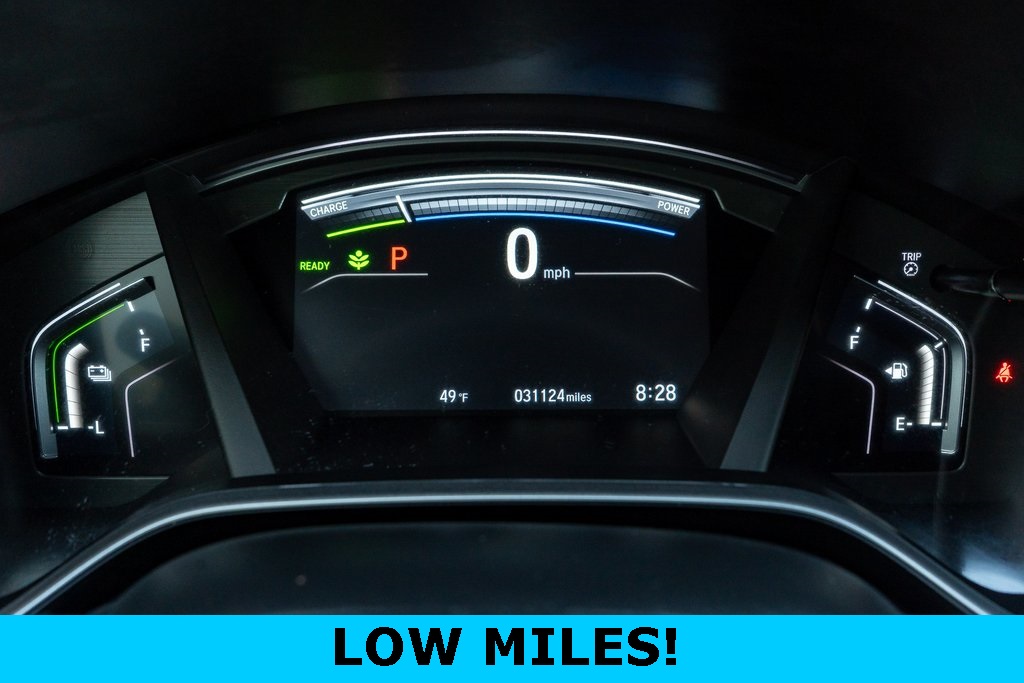 2022 Honda CR-V Hybrid Touring photo 3