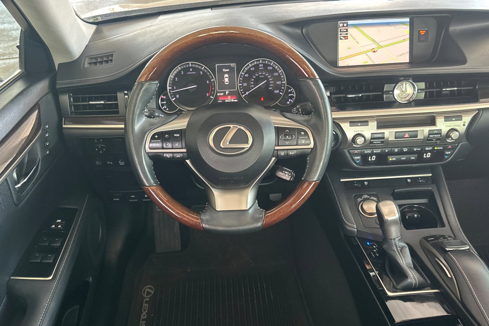 2018 Lexus ES 350 photo 14