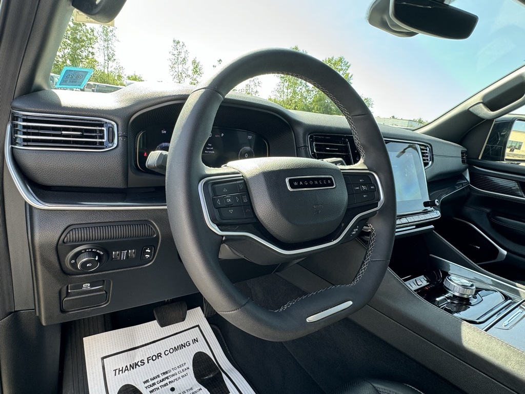 2024 Jeep Wagoneer Base photo 7