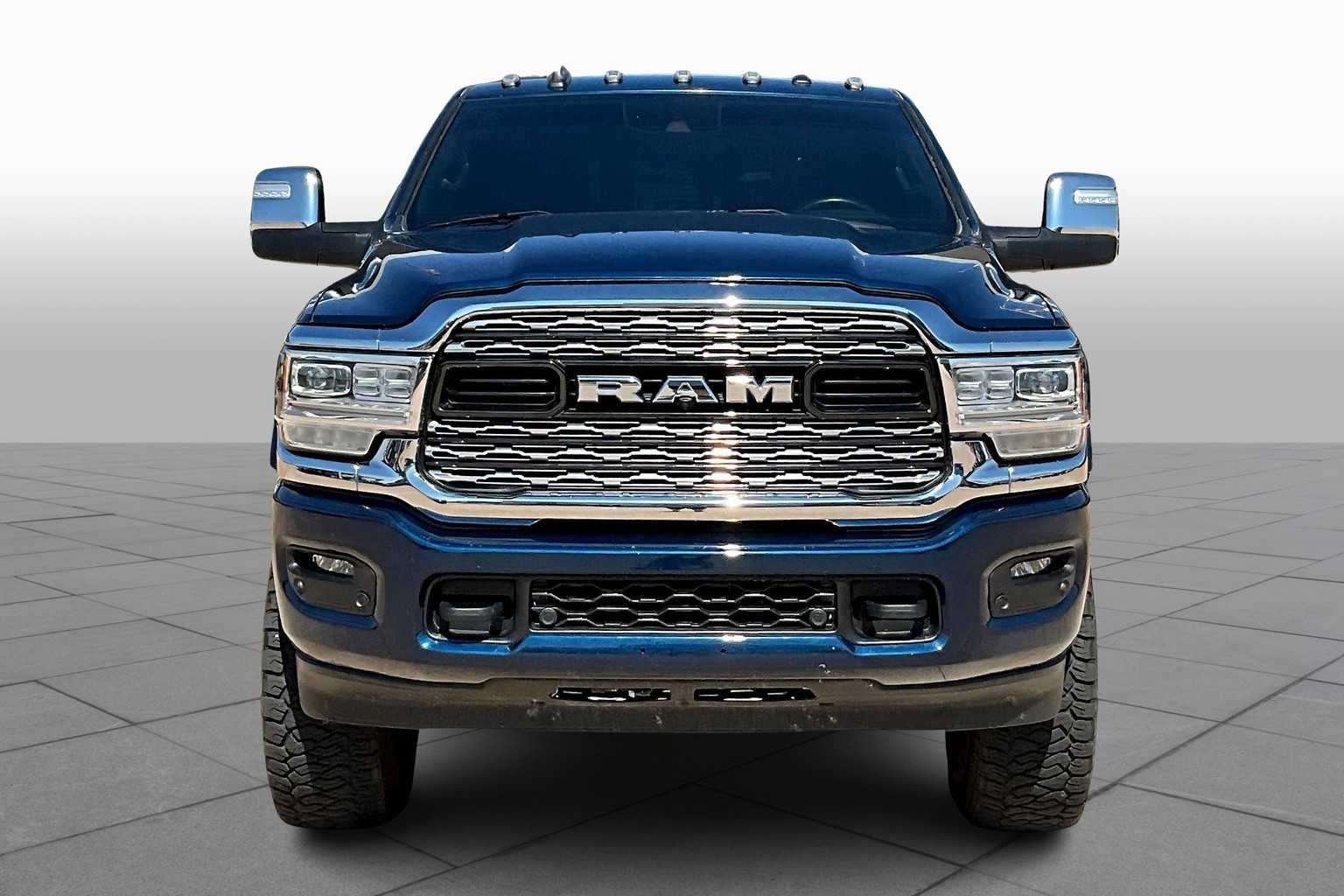 2024 Ram 3500 Limited photo 3