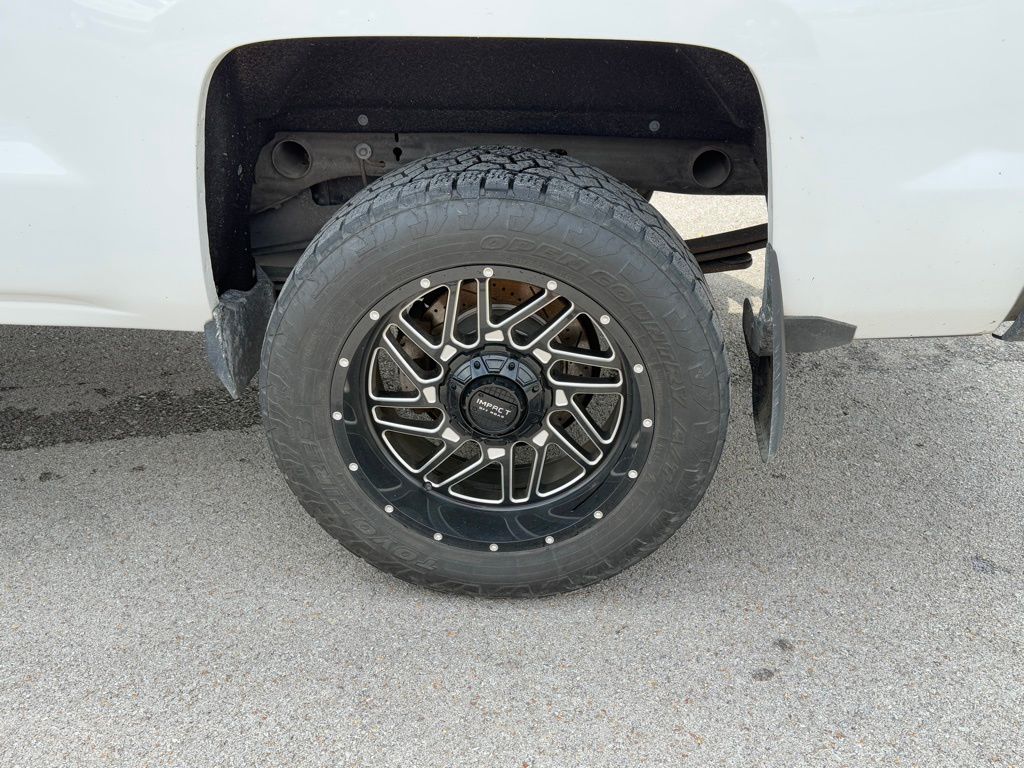 2015 Chevrolet Silverado 1500 LTZ photo 19