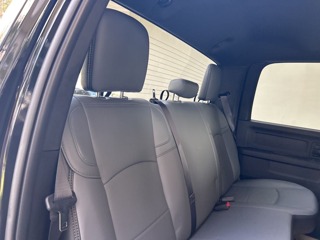 2025 Ram 4500 Tradesman photo 27