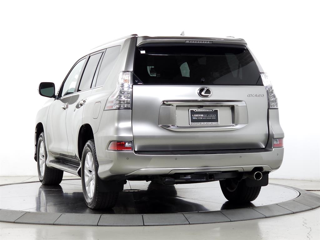 2023 Lexus GX 460 photo 3