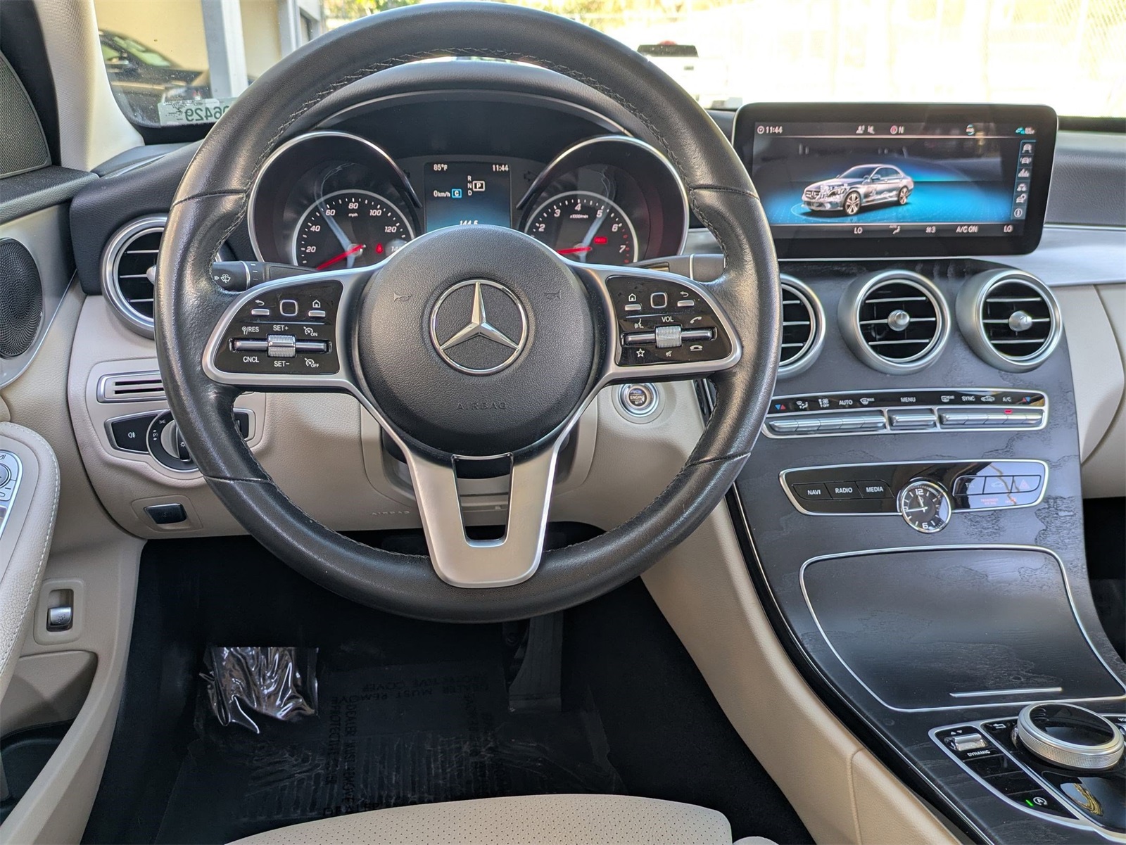 2019 Mercedes Benz C 300 photo 4