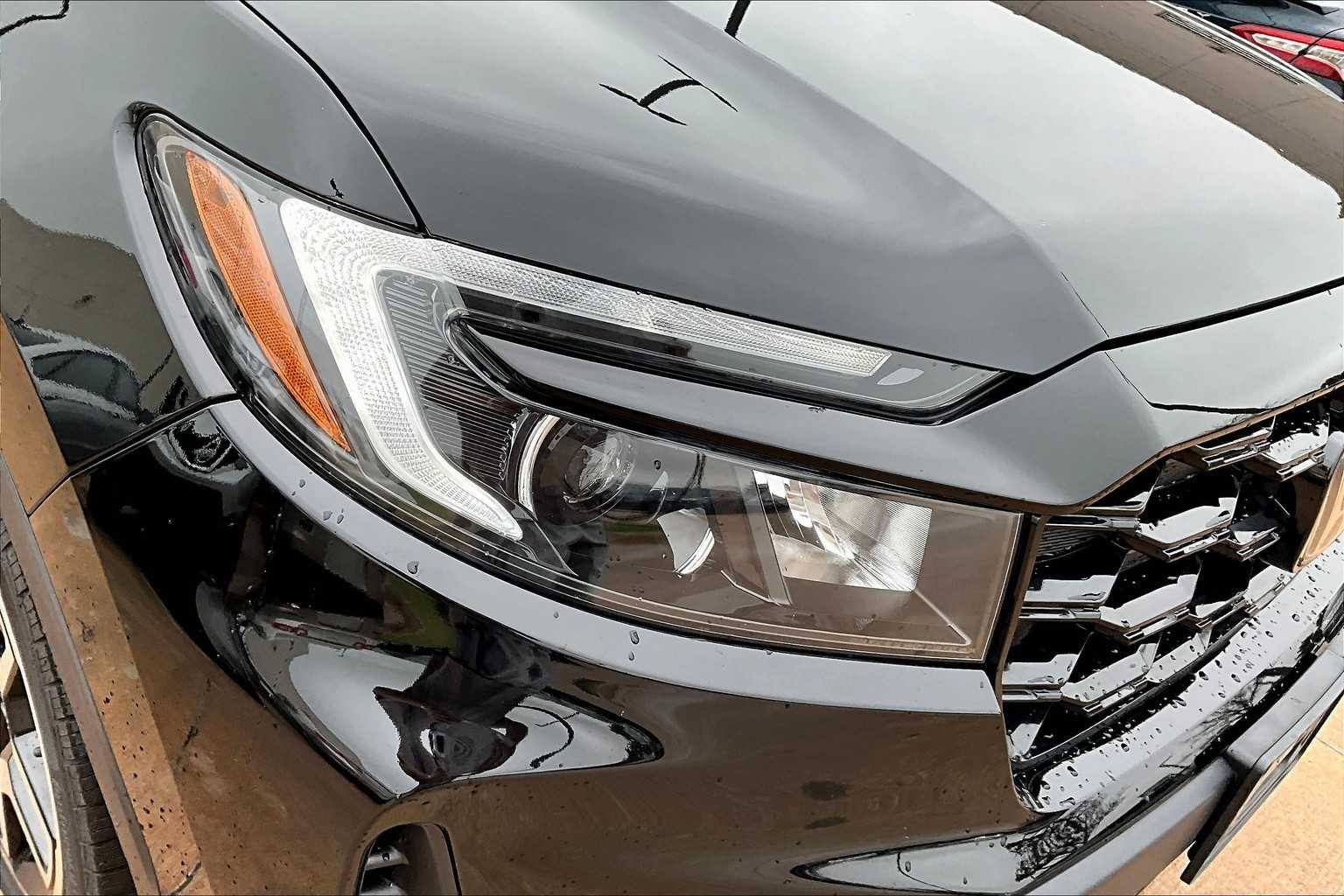 2023 Honda Passport Elite photo 25