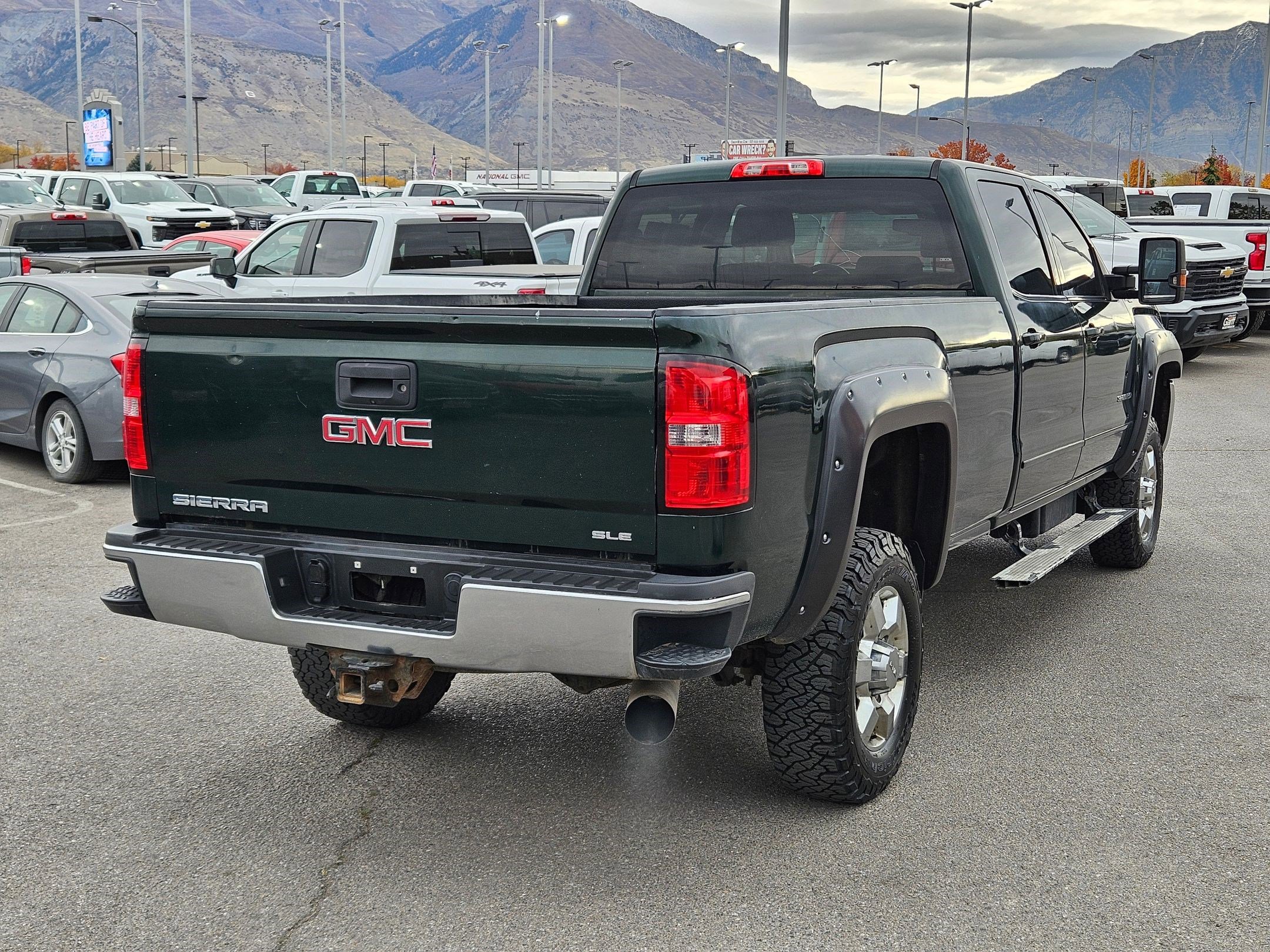 2015 Gmc Sierra SLE photo 3