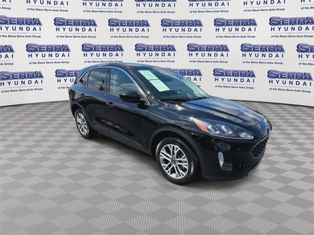 2022 Ford Escape SEL photo 3