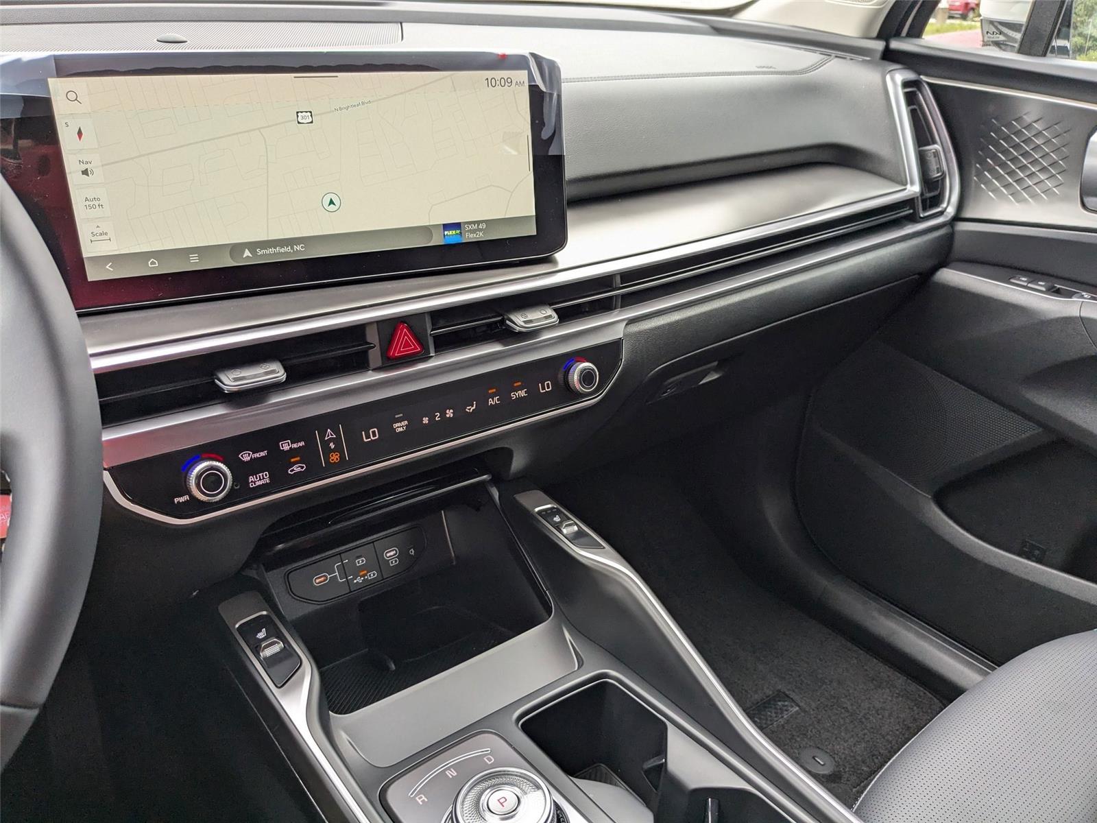 2025 Kia Sorento Plug-In Hybrid EX photo 19