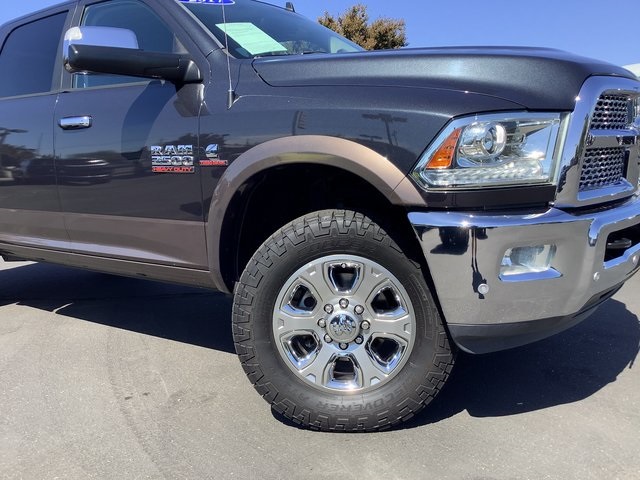2017 Ram 2500 Laramie photo 3